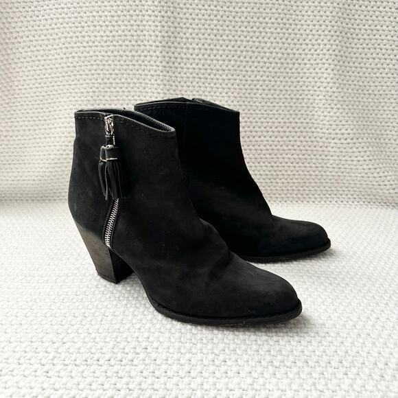 Stuart Weitzman Black Nubuck Prancing Heeled Western Zip Ankle Boots 8.5 - Picture 2 of 10
